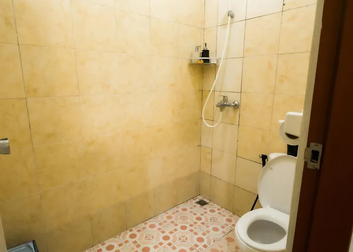 Manda Homestay